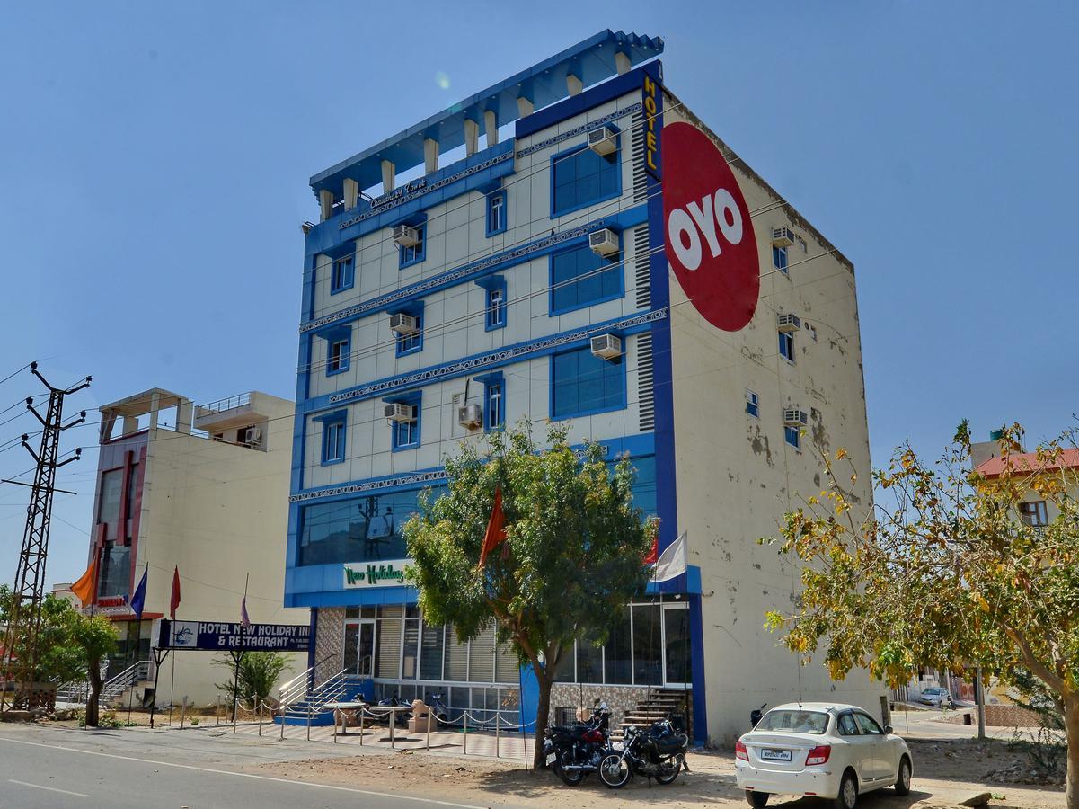 Oyo 2061 Hotel New Holiday Inn Ádzsmir Kültér fotó
