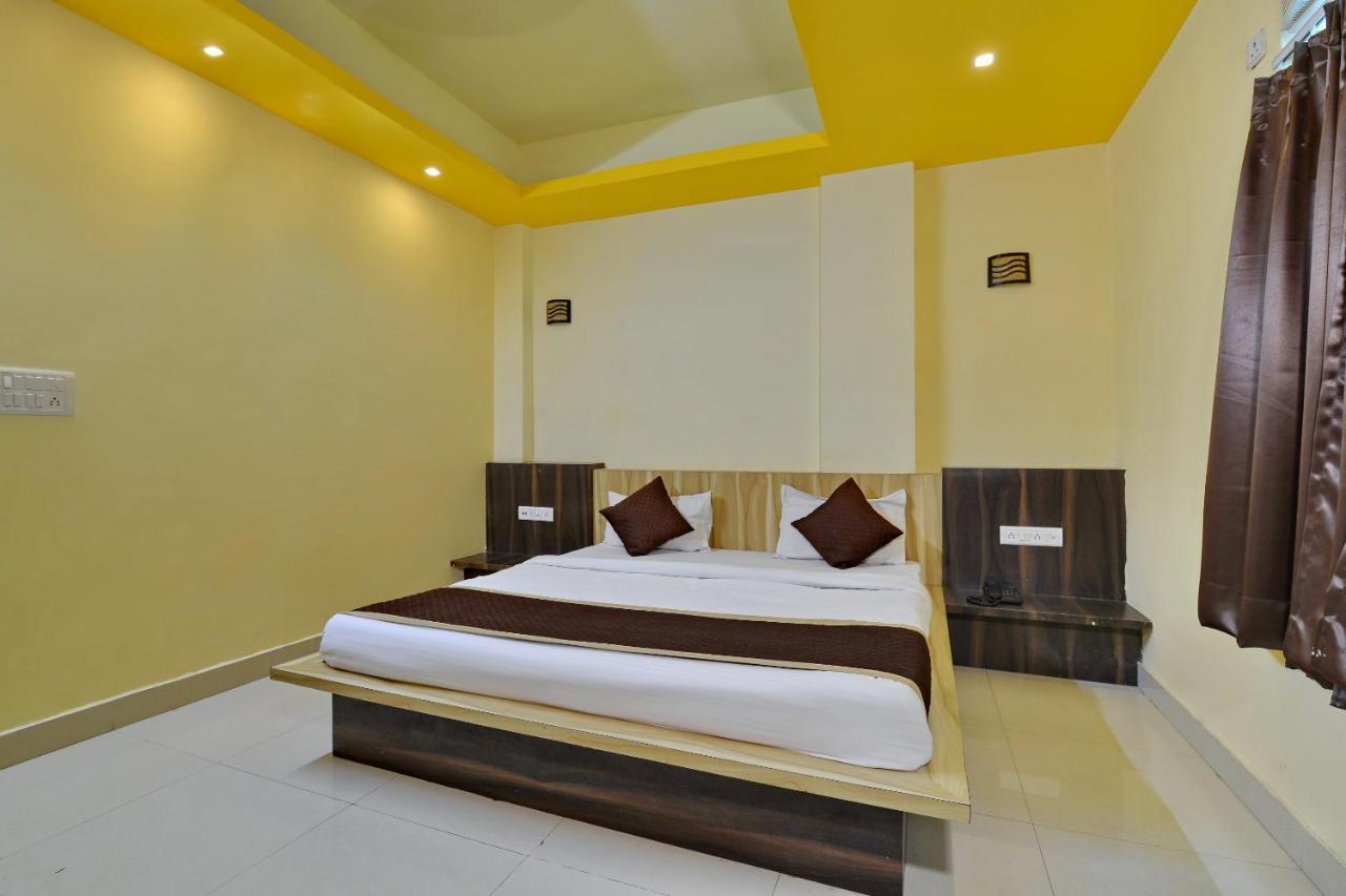 Oyo 2061 Hotel New Holiday Inn Ádzsmir Kültér fotó